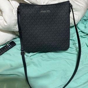 Micheal Kore Jet set traveler bag